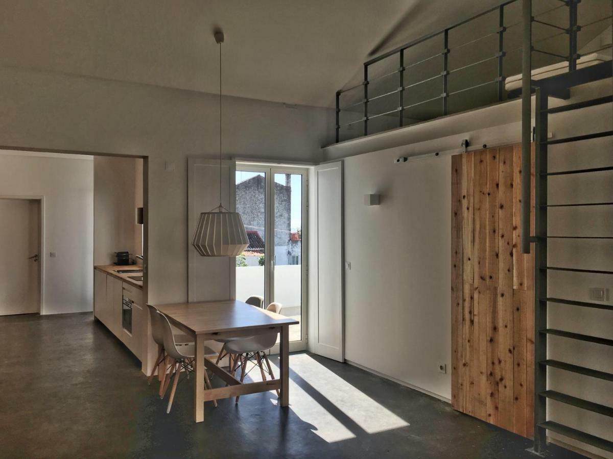 Casa Do Pisao - Cosy And Modern Two-Bedroom Townhouse 앙그라두에루이스무 외부 사진